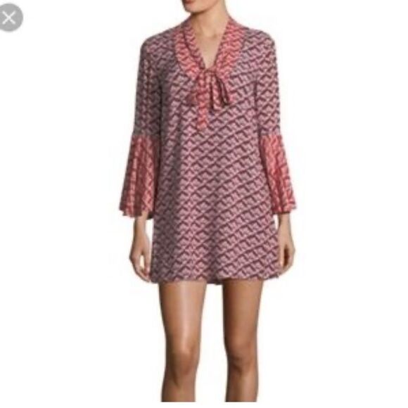 NWT Likely Pink Cut Out Dress
ii8 - Picture 1 of 6